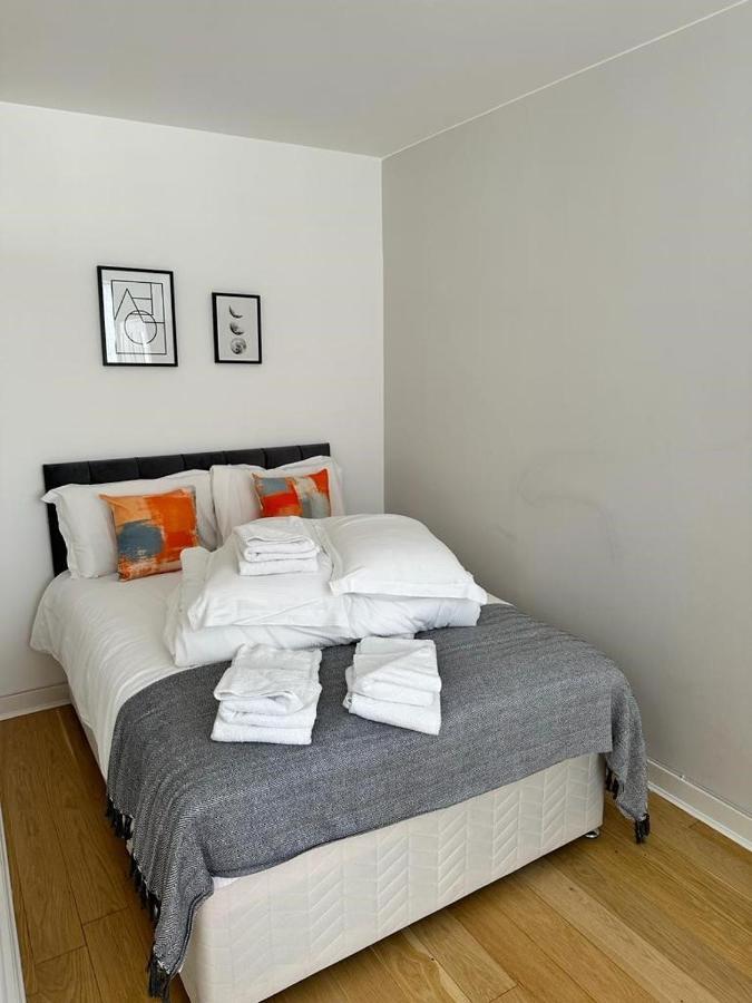 2A Soho Studios By Indigo Flats Sleeps 4 Londres Extérieur photo